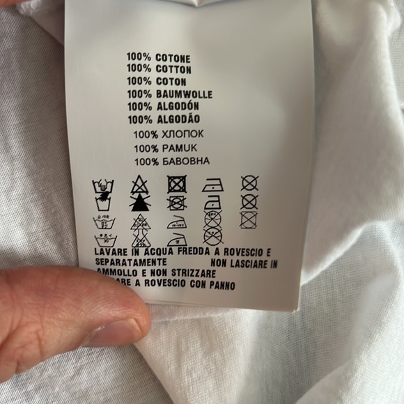 Prada tee shirt - Picture 6 of 6